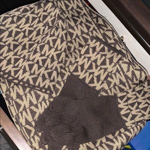 Michael Kors Scarf Set